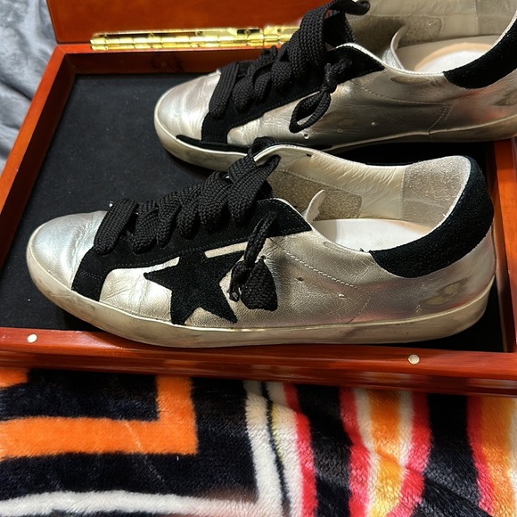 Golden Goose . - Picture 2 of 5
